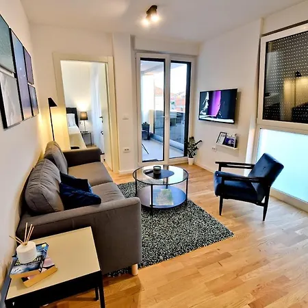 Apartamento New Modern - Free Parking *