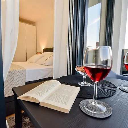 New Modern - Free Parking Apartamento
